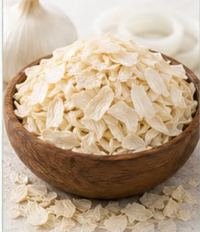 Dehydrated White Onion Flakes - Shree Sai Export - India
